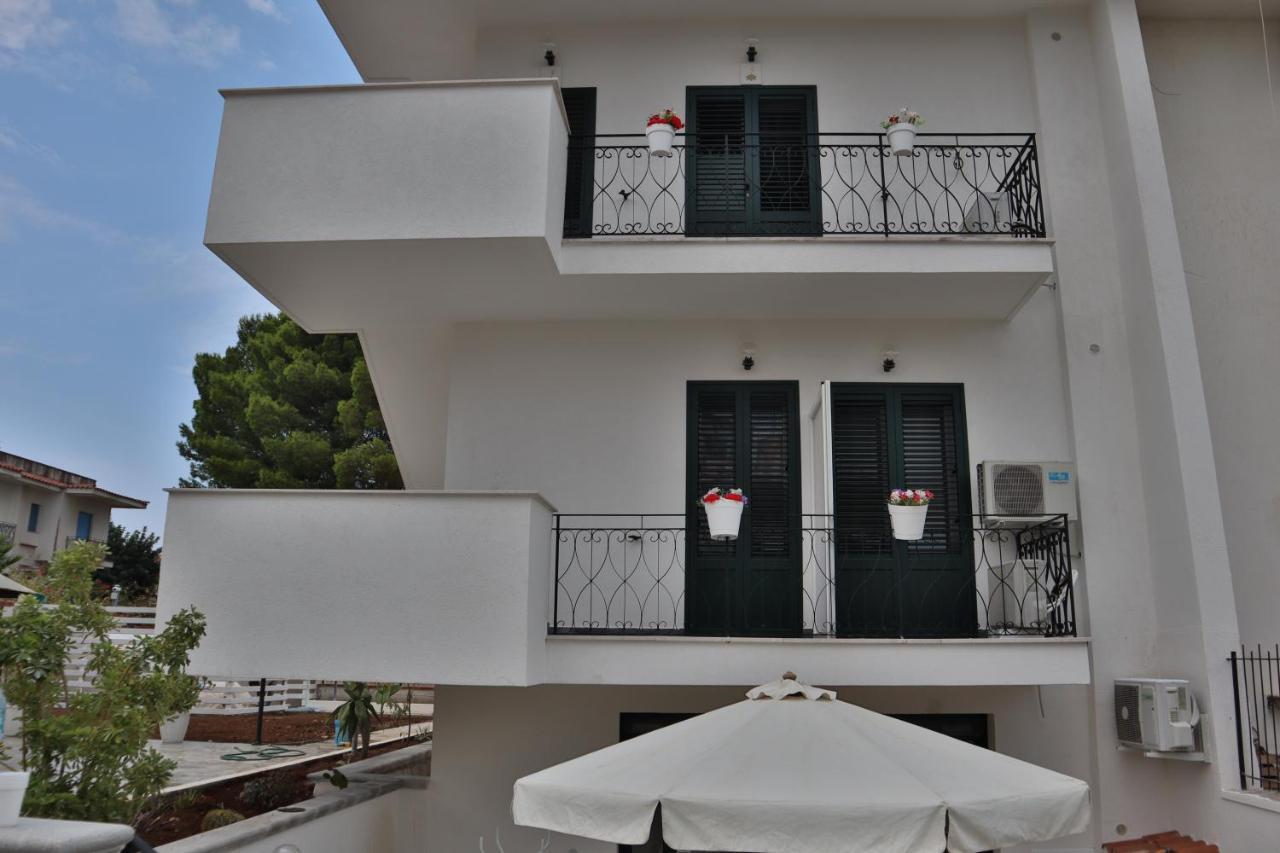 Fiore Di Loto Rooms Carini Exteriér fotografie
