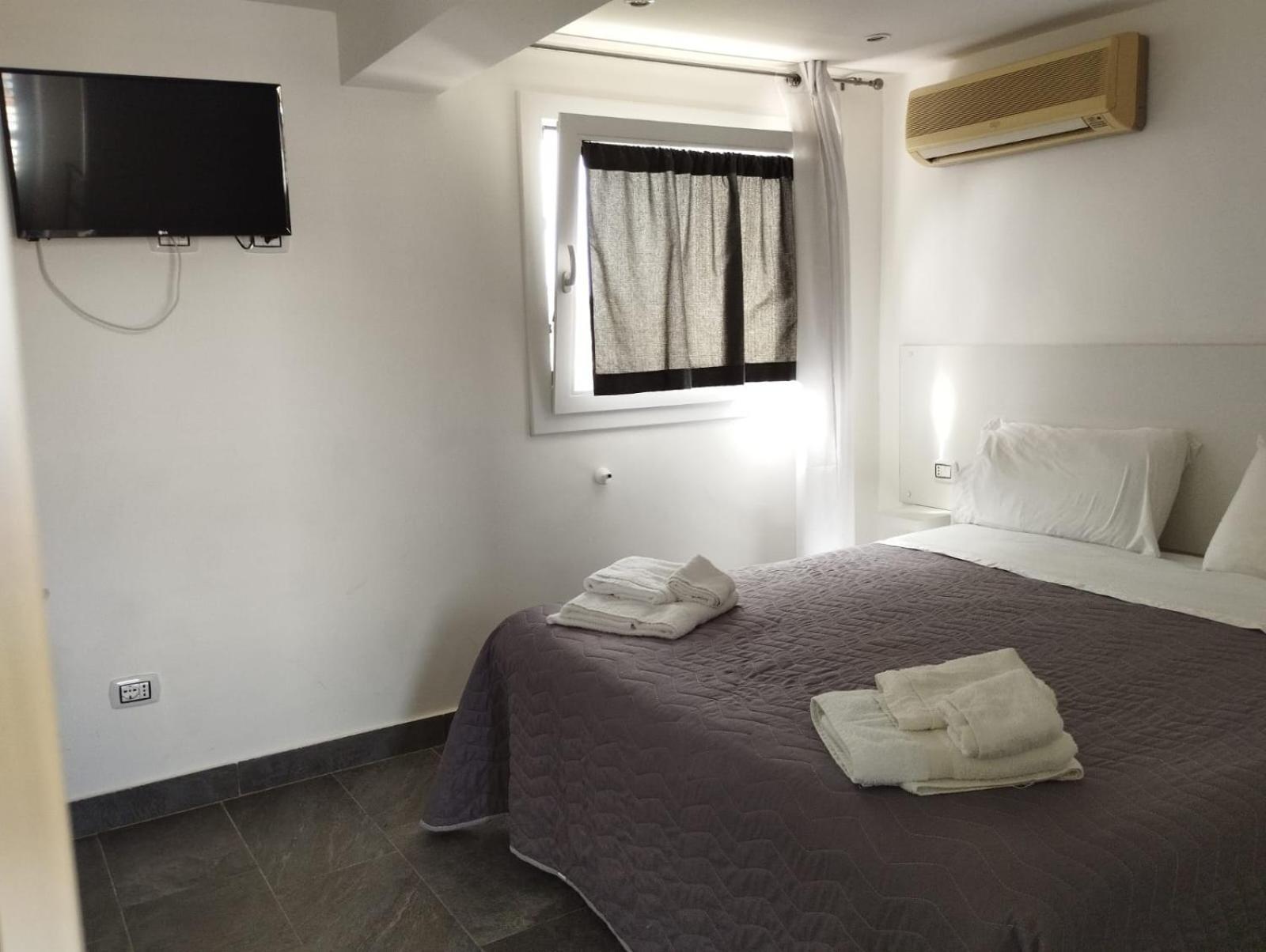 Fiore Di Loto Rooms Carini Exteriér fotografie